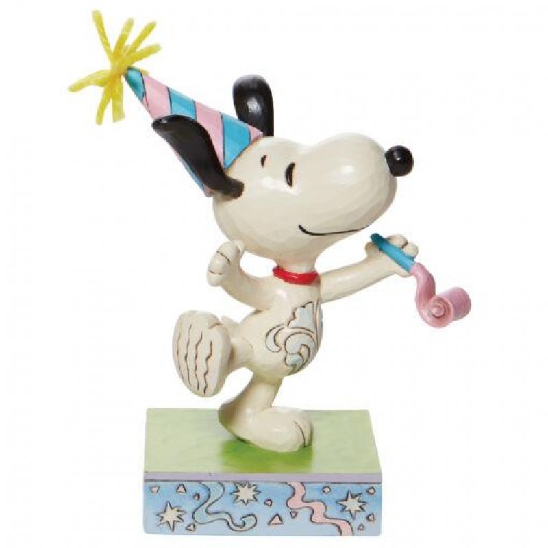 Snoopy  Birthday Figurine 13cm