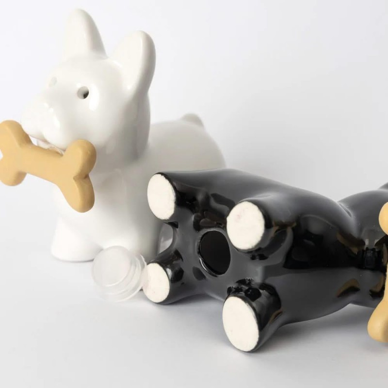 Fisura Salt And Pepper Dogs