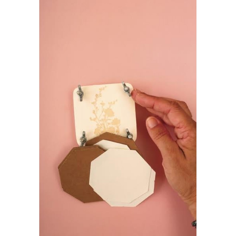 Ξύλινη πρέσα λουλουδιών 80 x 80mm