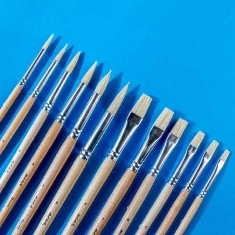 Mont Marte Σετ 6 Στρογγυλα + 6 Πλακέ Πινέλα Τρίχας Χοίρου