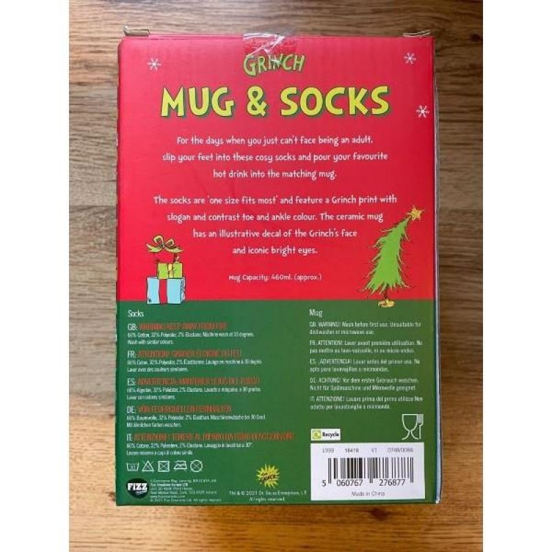 Σετ Δώρου Κεραμική Κούπα και Κάλτσες The Grinch