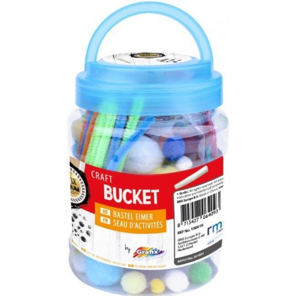 Κουβαδάκι με διάφορα υλικά χειροτεχνίας Κουβαδάκι με διάφορα υλικά χειροτεχνίας